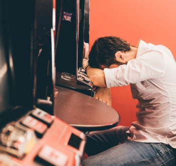 Игромания в Электроуглях